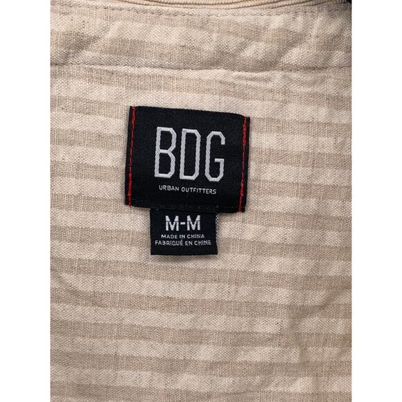 BDG Women’s Beige Seersucker Striped Button-Up Short Sleeve Relaxed Romper SZ M - Picture 7 of 10